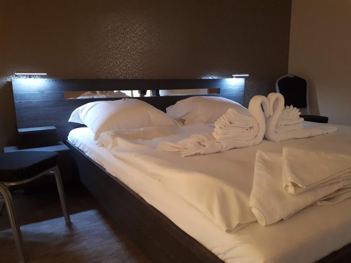 Hotel Korona シオーフォク エクステリア 写真