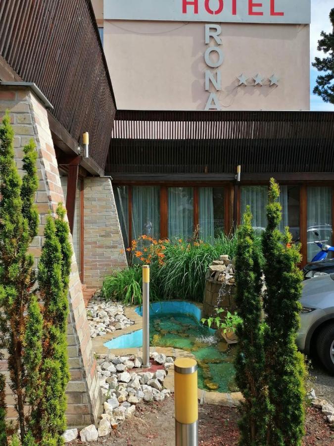 Hotel Korona シオーフォク エクステリア 写真