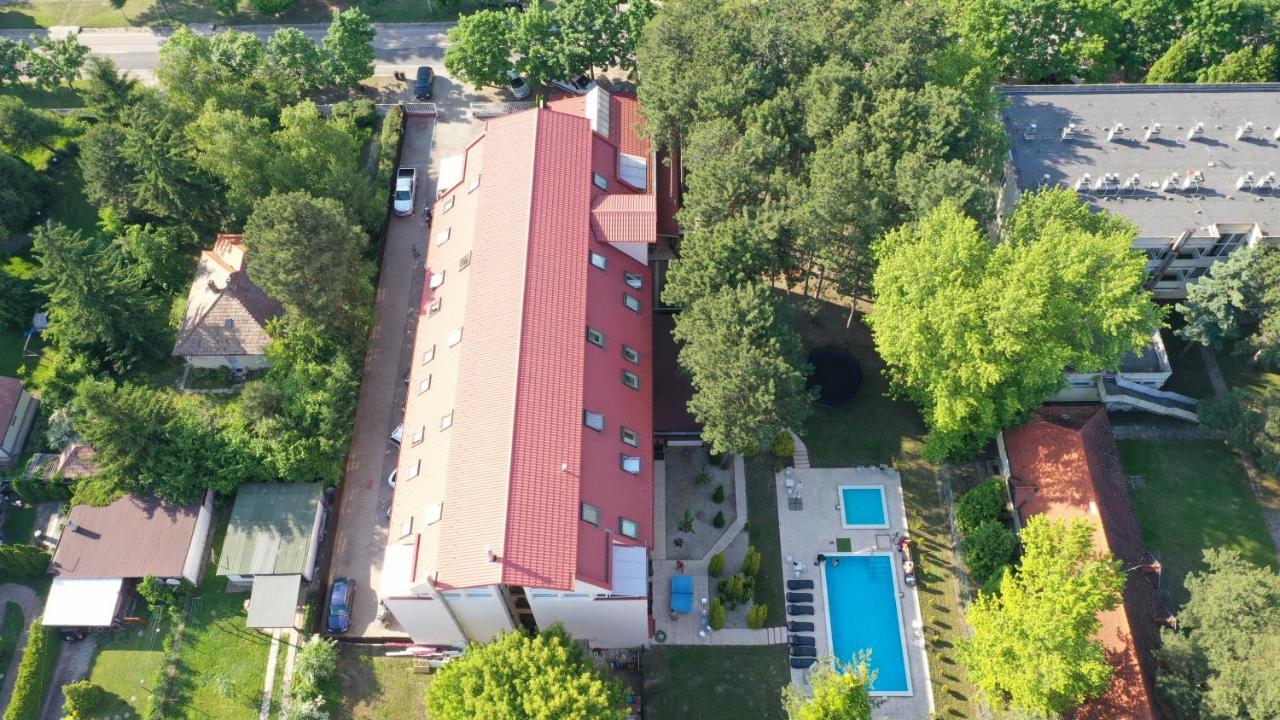 Hotel Korona シオーフォク エクステリア 写真